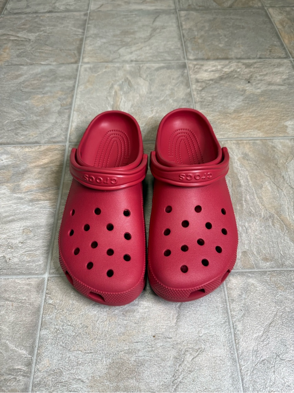 Iconic Comfort Crocs Red Men’s Shoe Size 10 Red Slip On Preowned